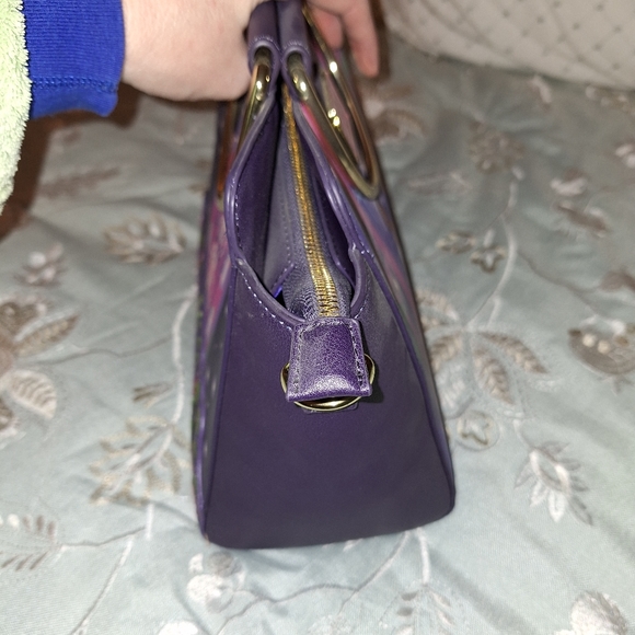 Loungefly: Crossbody Purse and Wallet - Picture 9 of 16